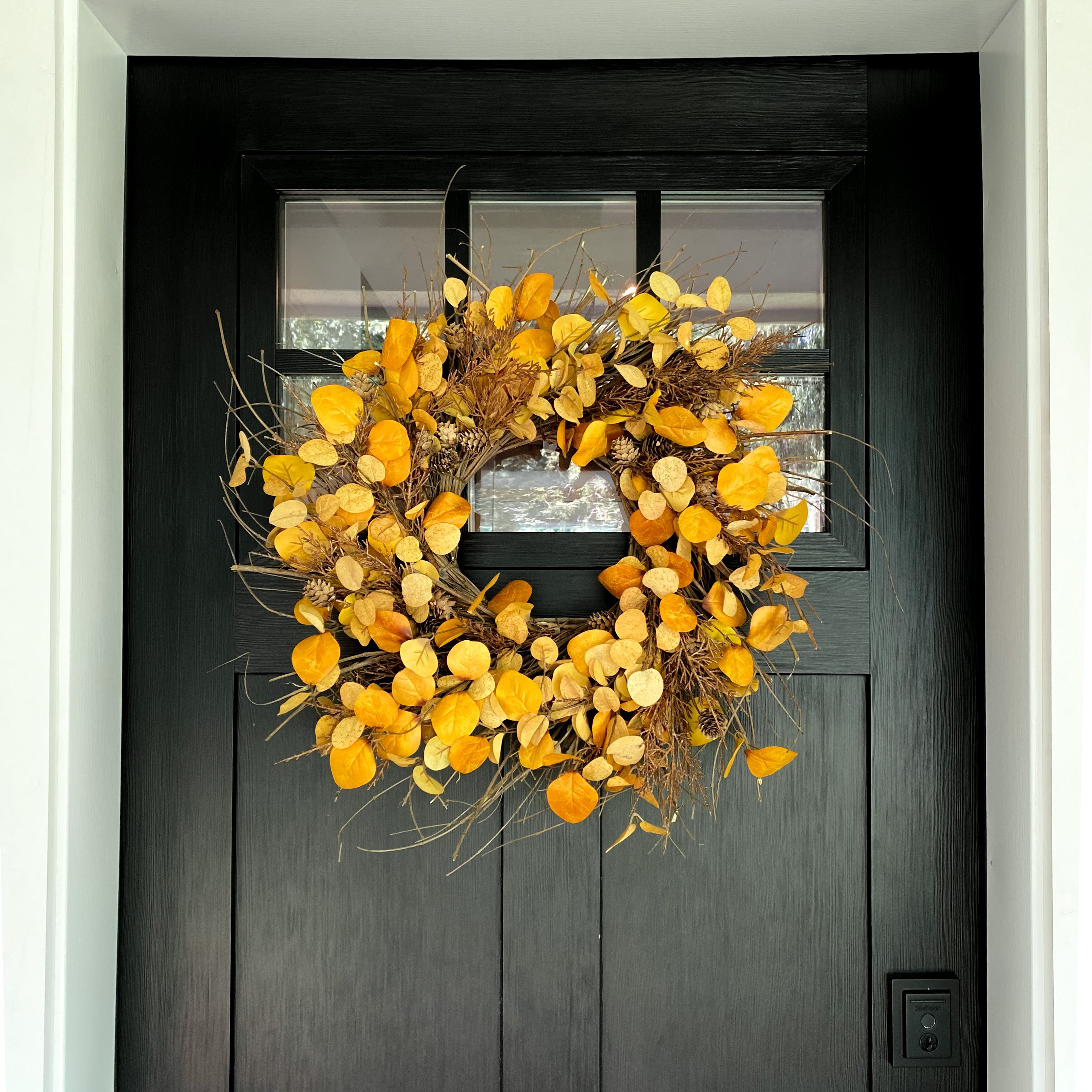 Infusing foliage into your modern farmhouse fall décor