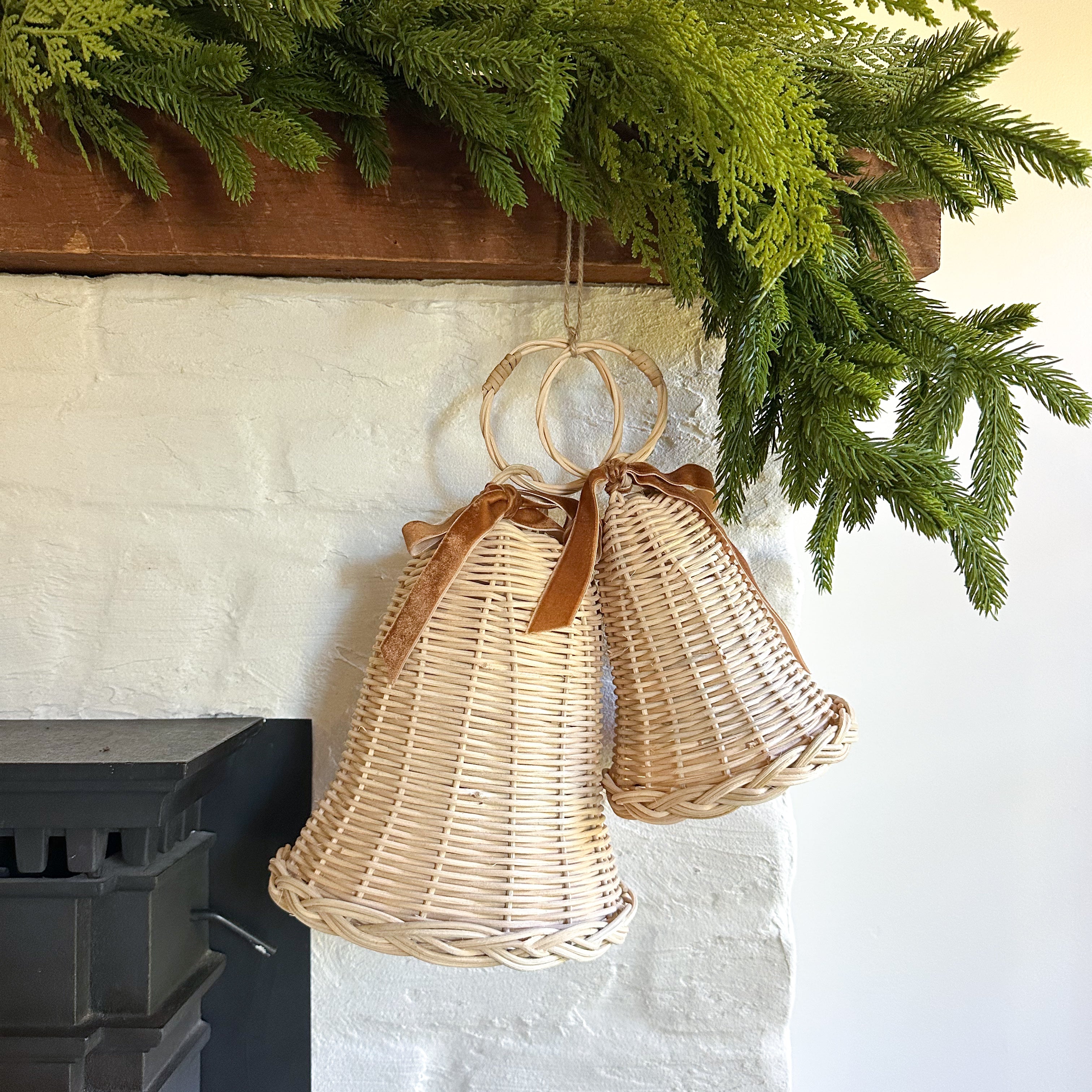 Rattan Bells & Velvet Ribbon Set - Thumbnail 2