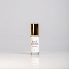 Organic perfume featuring notes of pikake, sea mist, cucumber, musk, and amber blanc.