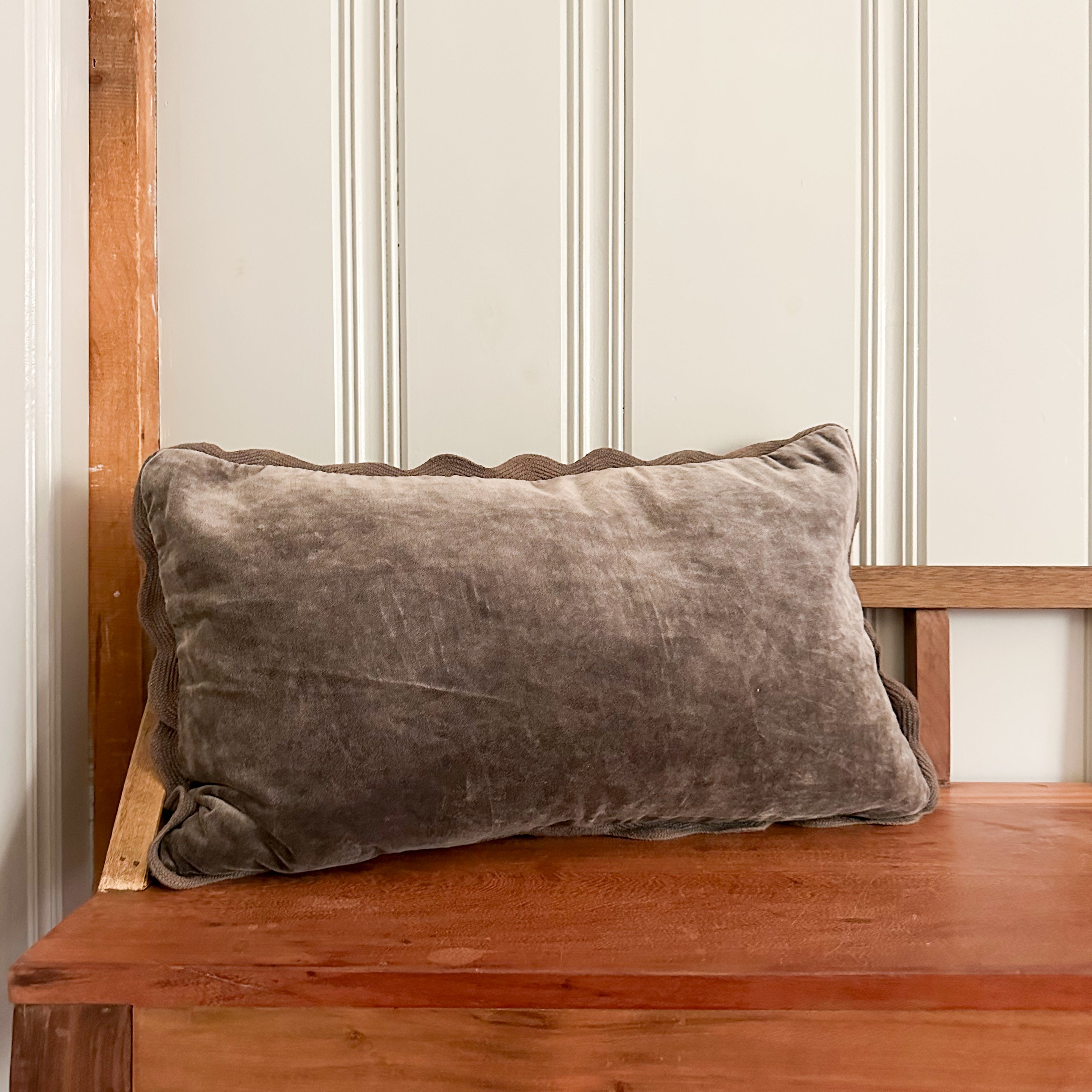 Charcoal Velvet Scallop Pillow