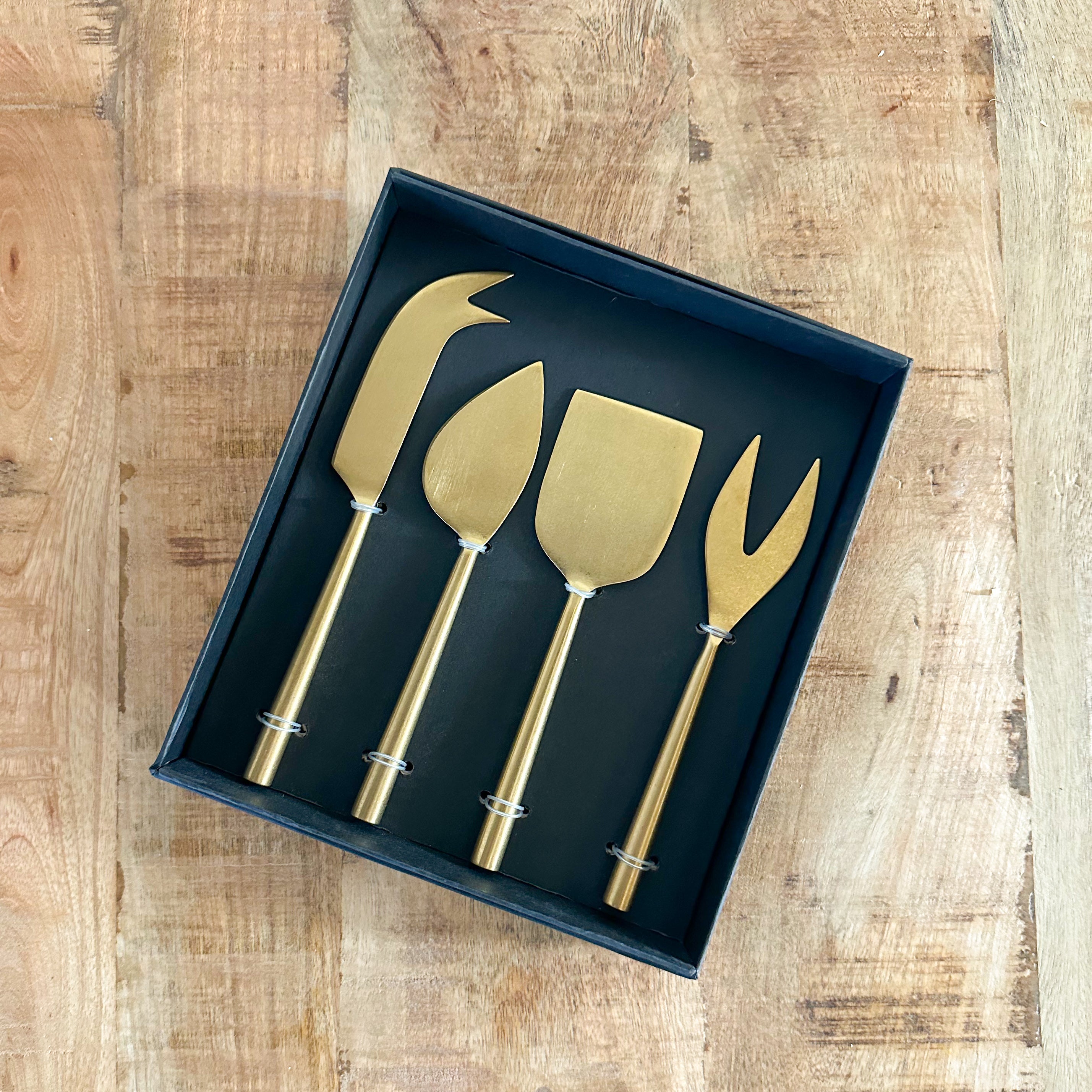 Tumbled Gold Cheese Knives Set