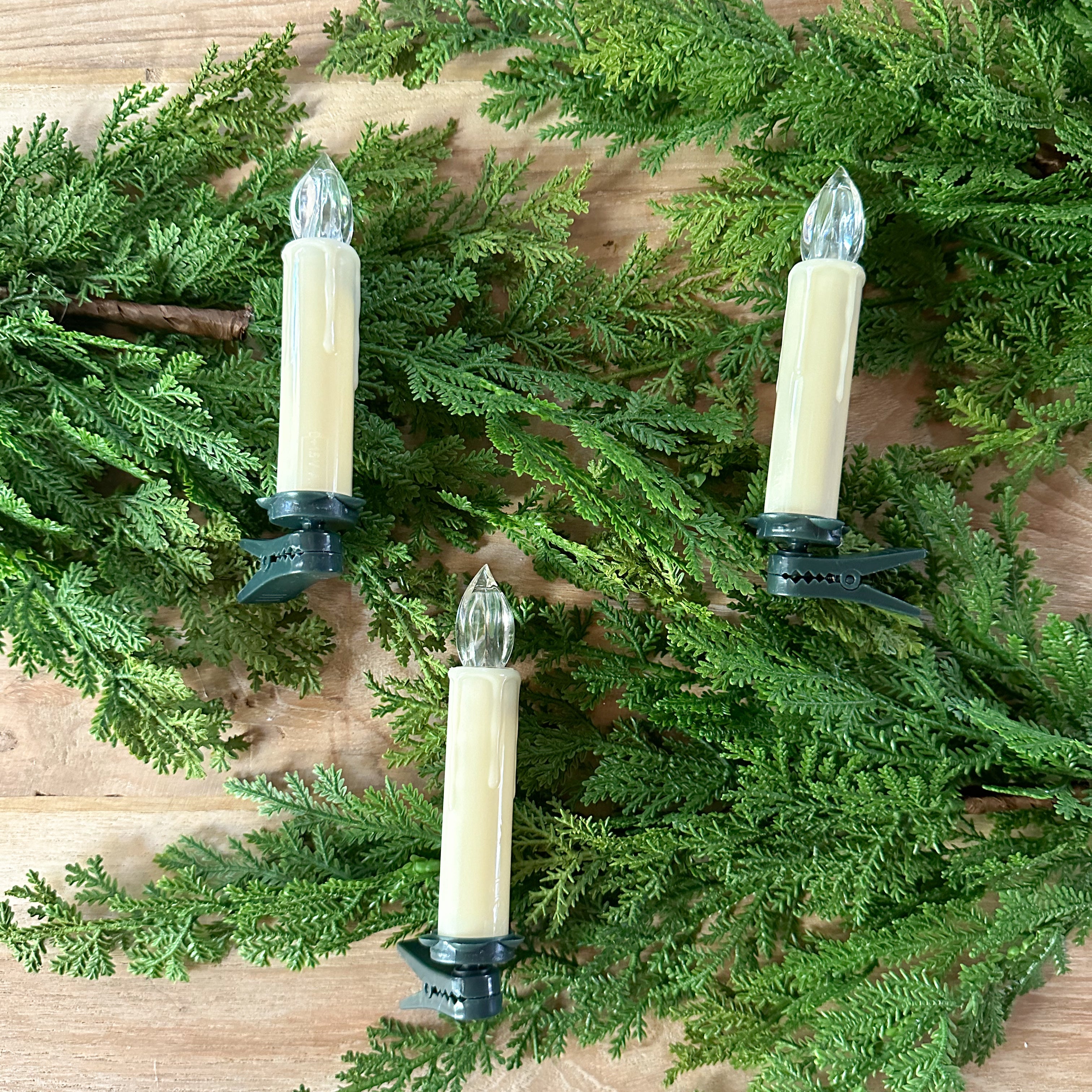 Clip-on Candlestick Ornament Set - Thumbnail 2