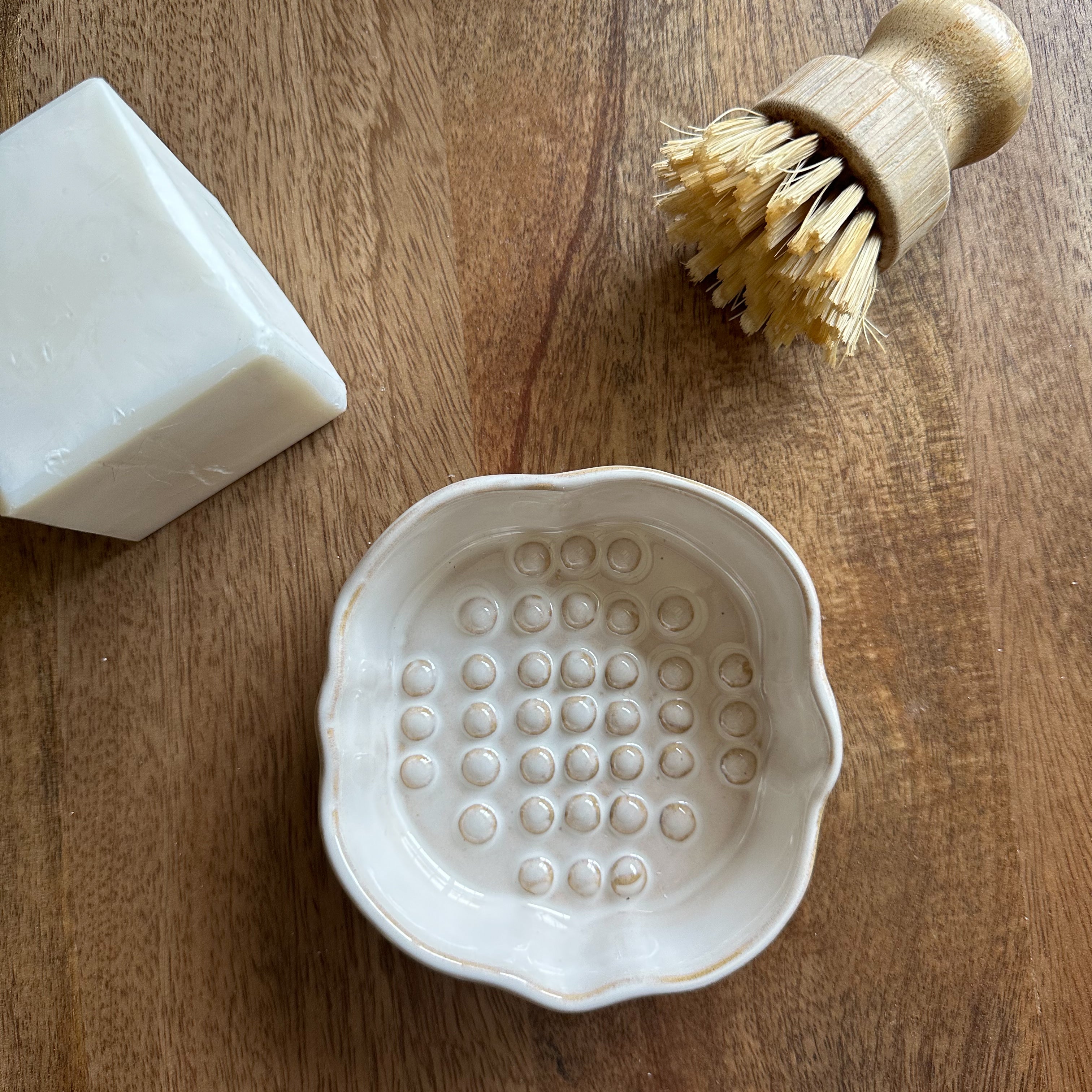 Bowie Ceramic Soap Dish - Thumbnail 2