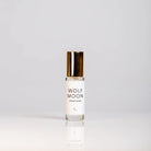 Organic perfume featuring notes of vanilla, amber and soft musk.