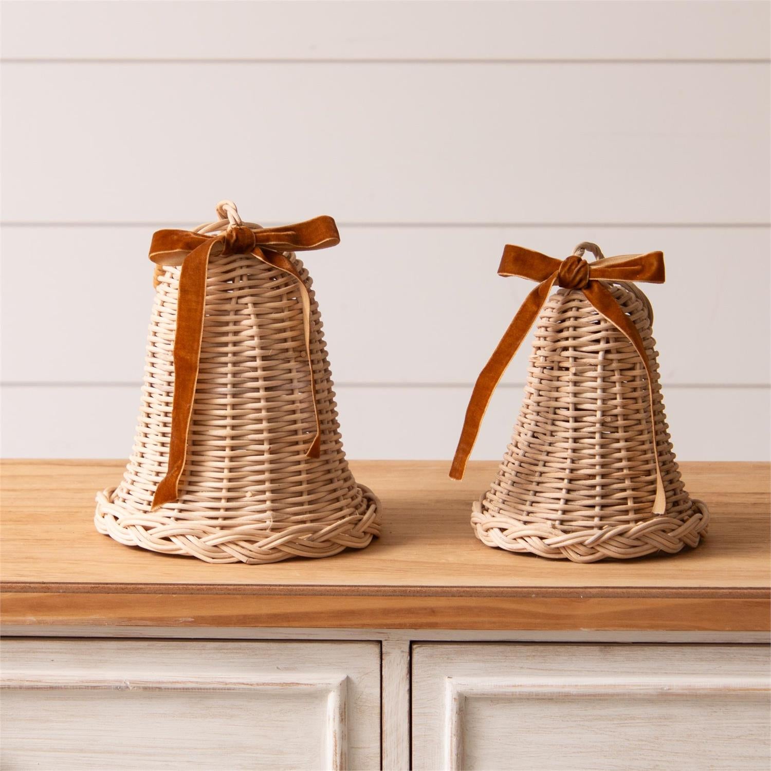 Rattan Bells & Velvet Ribbon Set